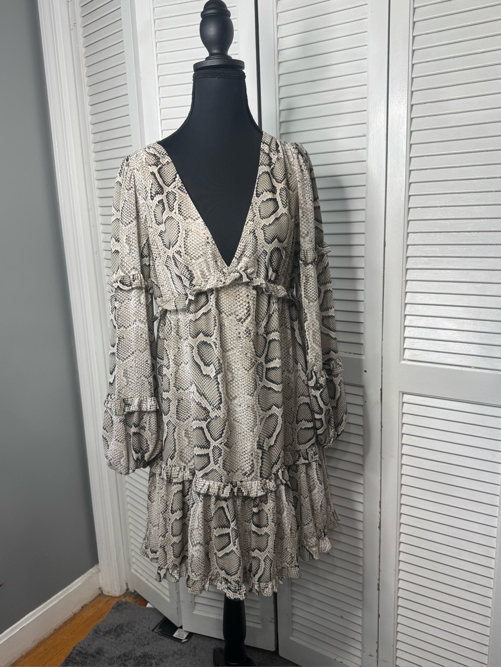 Michael Kors Snake Print Boho Whimsigoth Mini Dress Size Small